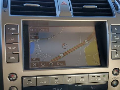 Used 2018 Lexus GX 460 image 30