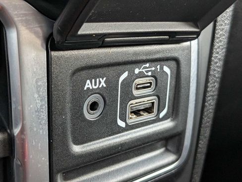 Used 2026 Jeep Wrangler Unlimited Sport AWD/4WD image 21