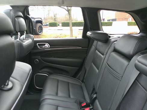 Used 2020 Jeep Grand Cherokee Summit image 29