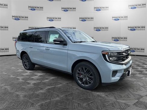 New 2025 Ford Expedition Max Platinum w/ Stealth Performance Package image 7