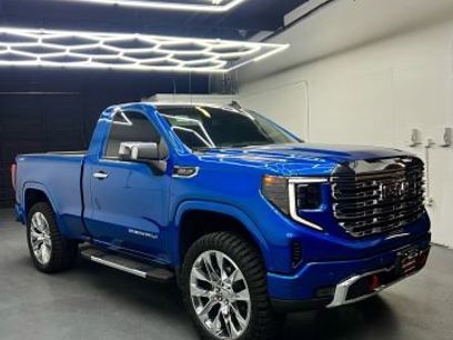 Used 2024 GMC Sierra 1500 Pro w/ Pro Value Package