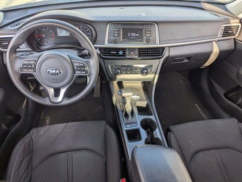 Used 2016 Kia Optima LX image 27