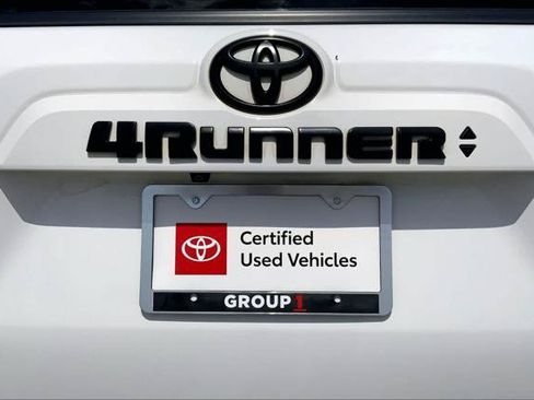 Certified 2022 Toyota 4Runner SR5 Premium w/ Moonroof Package RWD image 10