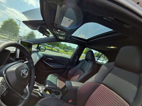 Used 2025 Toyota Corolla XSE FWD image 20
