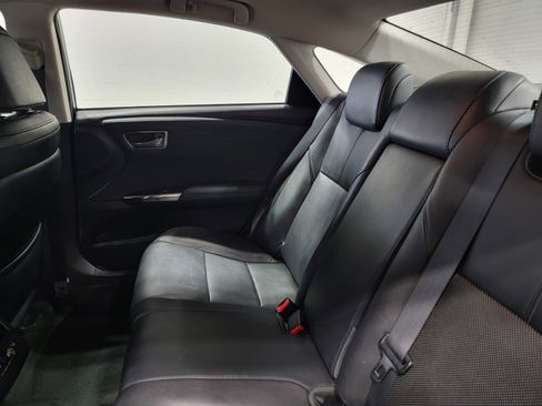 Used 2013 Toyota Avalon Limited image 12