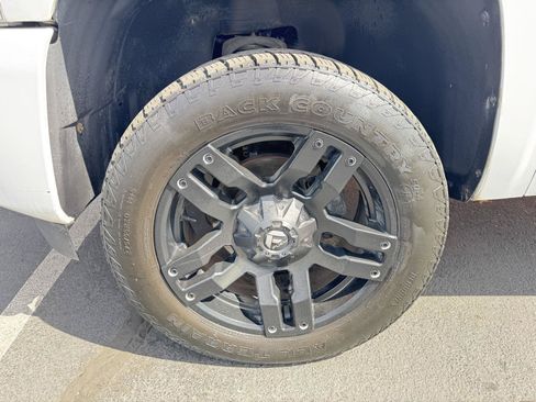Used 2013 Chevrolet Silverado 1500 LTZ AWD/4WD image 10
