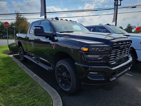 New 2025 RAM 2500 Big Horn image 3