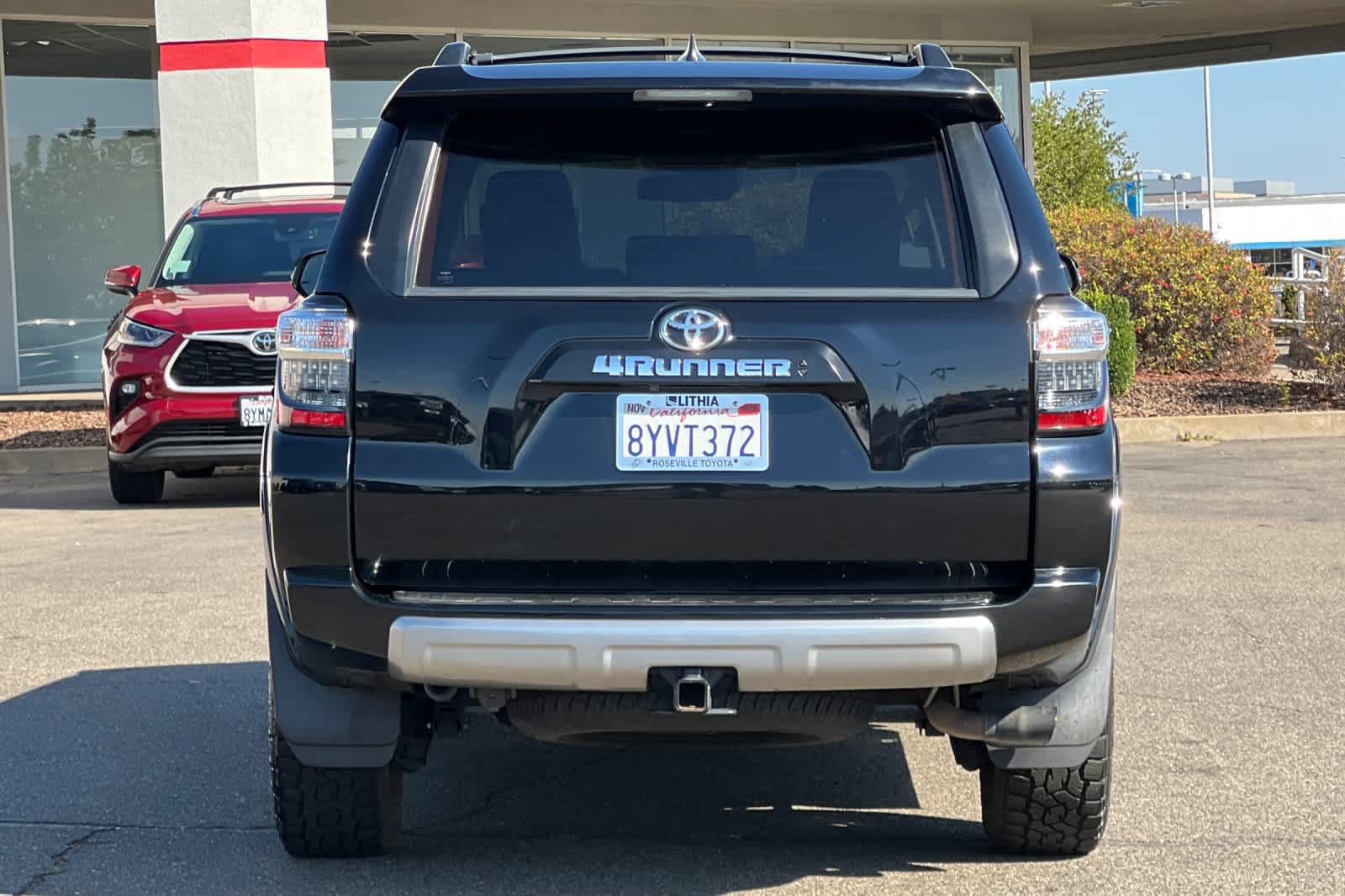 Certified 2021 Toyota 4Runner TRD Off-Road Premium w/ Moonroof Package AWD/4WD image 8