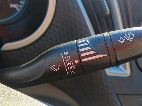 Used 2022 Chevrolet Malibu LS image 16