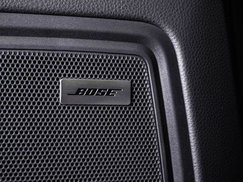 Certified 2026 Porsche Macan AWD/4WD image 27