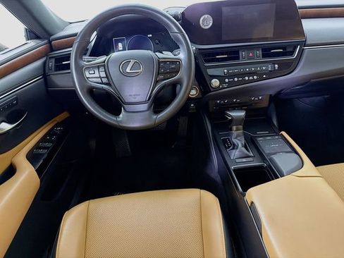 Used 2022 Lexus ES 350 w/ Premium Package image 24
