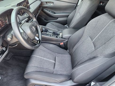 Used 2023 Honda Accord Sport image 13