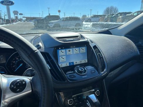 Used 2016 Ford Escape Titanium image 19