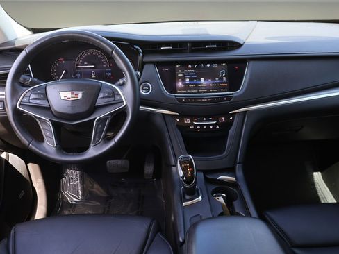 Used 2018 Cadillac XT5 Luxury w/ LPO, Wheel Lock Package image 15