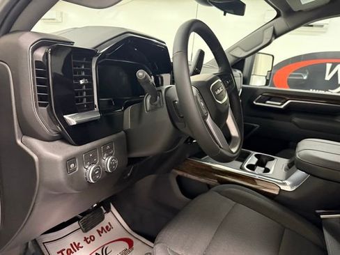 New 2026 GMC Sierra 3500 SLE w/ SLE Convenience Package image 13