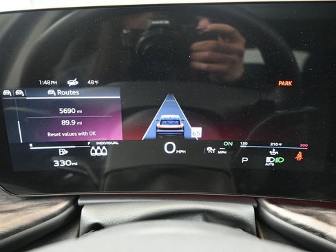 Used 2025 Audi Q5 Premium Plus w/ Premium Plus image 30