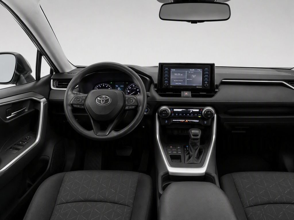 Used 2020 Toyota RAV4 XLE AWD/4WD image 29
