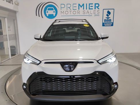Used 2023 Toyota Corolla Cross AWD Hybrid w/ Convenience Package image 38