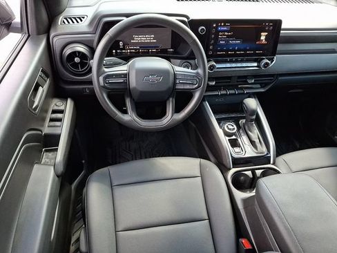 Certified 2024 Chevrolet Colorado Trail Boss w/ Safety Package AWD/4WD image 11
