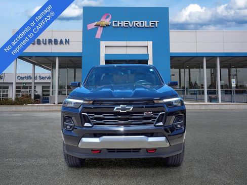 Used 2023 Chevrolet Colorado Z71 w/ Z71 Convenience Package 2 AWD/4WD image 2