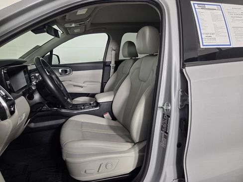 Used 2023 Kia Sorento SX FWD image 10