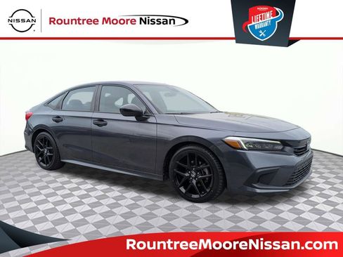 Used 2022 Honda Civic Sport image 1