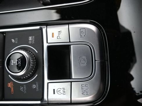 Certified 2024 Kia Telluride SX AWD/4WD image 36