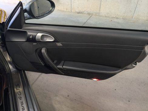 Used 2012 Porsche 911 Carrera 4 GTS image 22