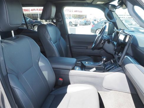 Used 2024 Lexus GX 550 550 Premium+ w/ Accessory Package (2T) image 20