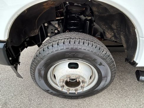 Used 2022 Ford F350 XL w/ Power Equipment Group AWD/4WD image 28