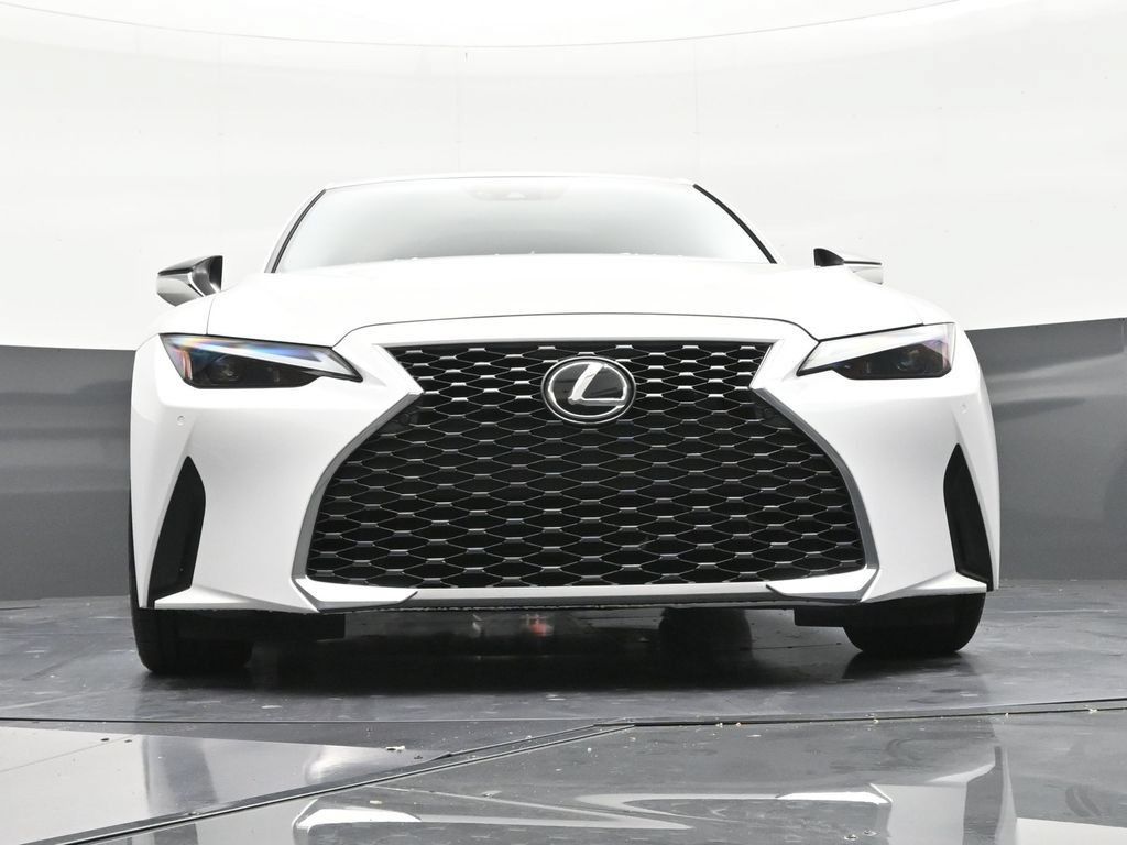Used 2023 Lexus IS 300 w/ Comfort Package RWD image 27