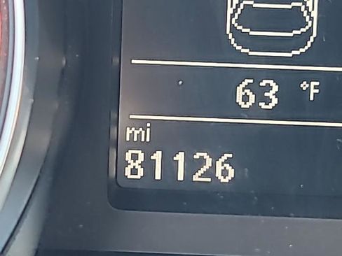 Used 2017 Volkswagen Passat 1.8T S image 12