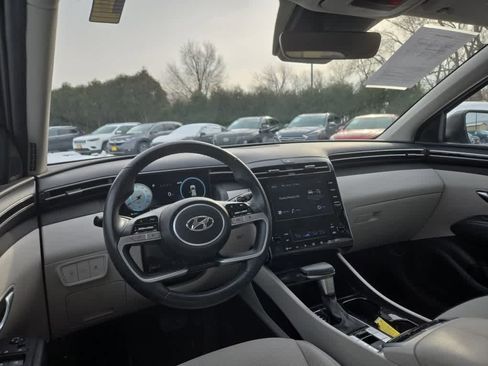 Used 2023 Hyundai Tucson SEL w/ Convenience Package image 10