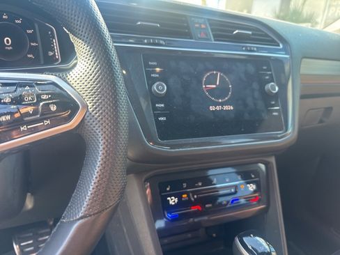 Used 2024 Volkswagen Tiguan SEL R-Line image 20