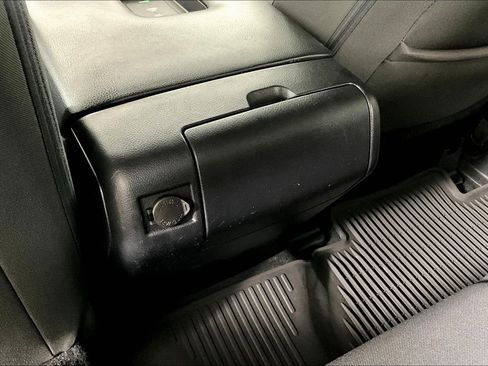 Used 2021 Toyota Tundra SR5 image 34