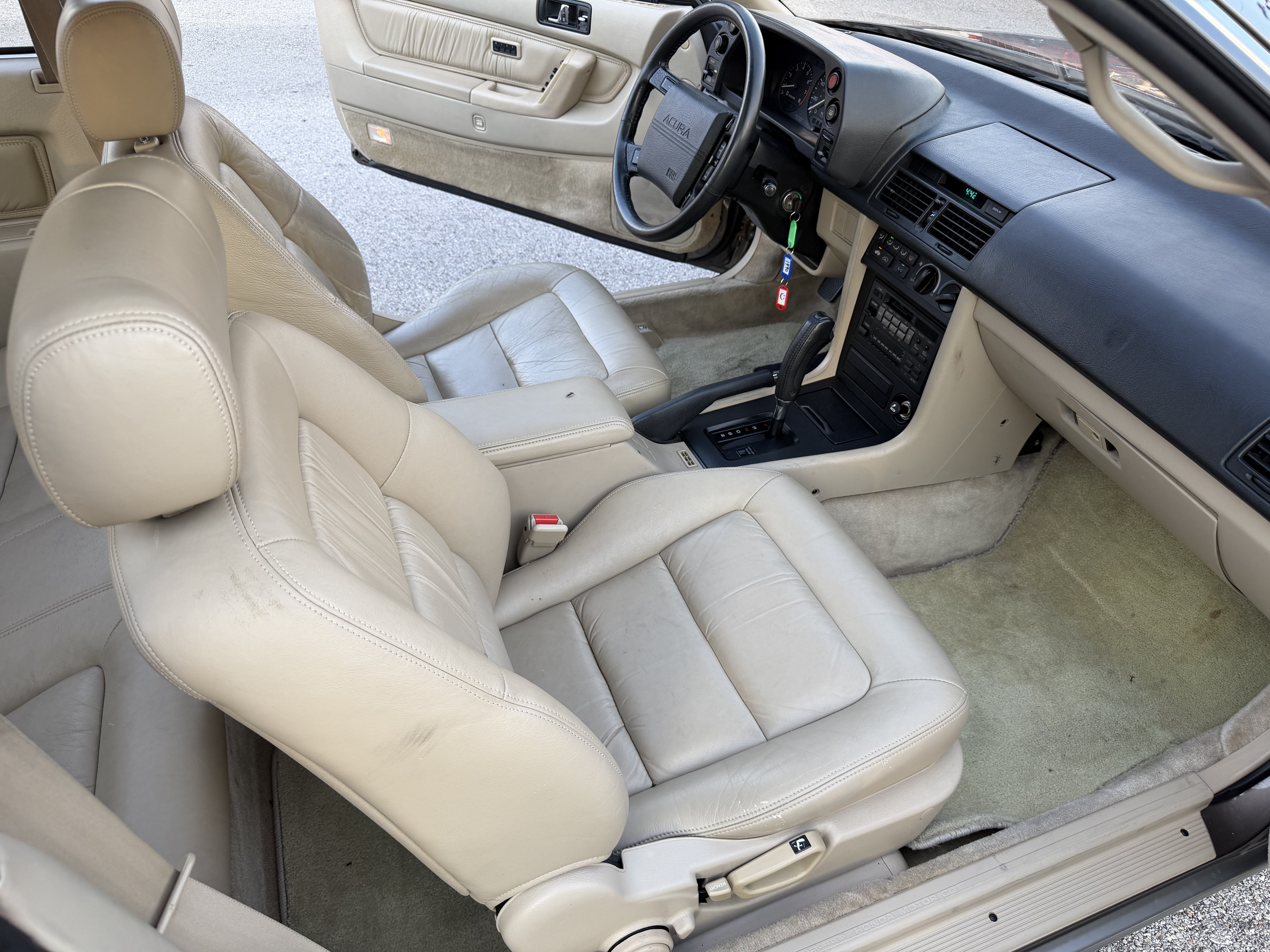Used 1990 Acura Legend L FWD image 15