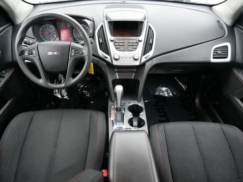 Used 2015 GMC Terrain SLE image 10