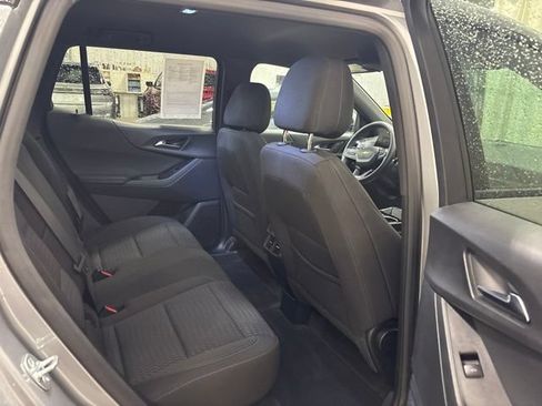Used 2026 Chevrolet Equinox LT FWD image 14