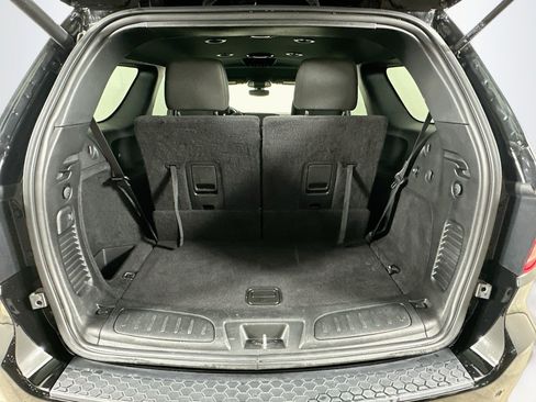 Used 2025 Dodge Durango GT RWD image 30