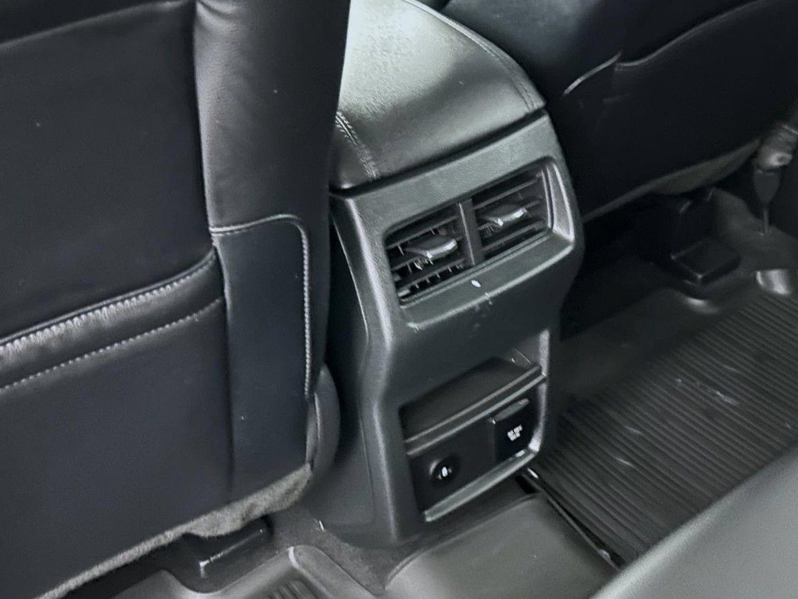 Used 2024 Ford Edge SEL w/ Convenience Package AWD/4WD image 21