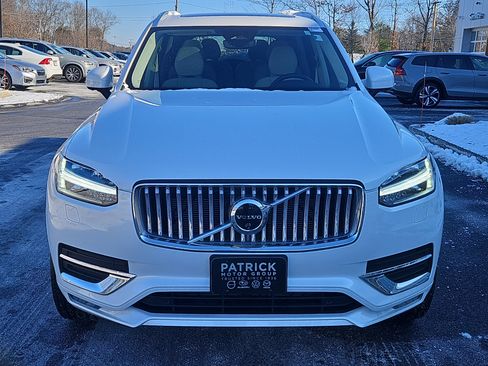 Used 2025 Volvo XC90 B6 Plus w/ Protection Package image 27