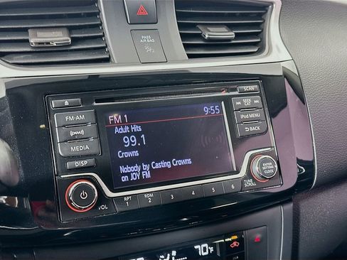 Used 2018 Nissan Sentra SV image 14