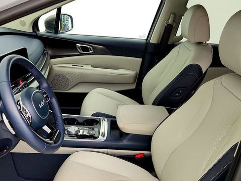 Used 2026 Kia Carnival SX Prestige FWD image 20