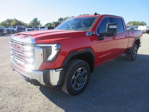 New 2026 GMC Sierra 2500 SLE w/ SLE Value Package; image 11