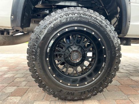 Used 2020 RAM 2500 Limited image 11