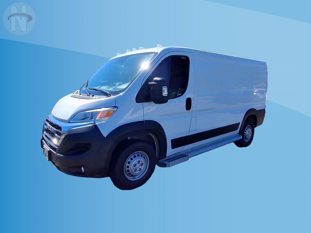 Used 2025 RAM ProMaster 2500 w/ U-Haul Equipment Group FWD image 4
