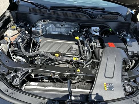 Certified 2024 Buick Envista Sport Touring w/ Convenience I Package FWD image 20