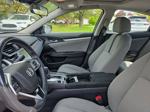 Used 2020 Honda Civic EX image 19
