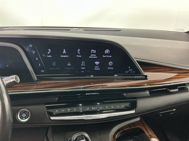 Used 2021 Cadillac Escalade Premium Luxury w/ Heavy-Duty Trailer Package AWD/4WD image 18