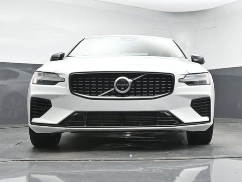 Used 2024 Volvo S60 T8 Plus w/ Protection Package Premier AWD/4WD image 31